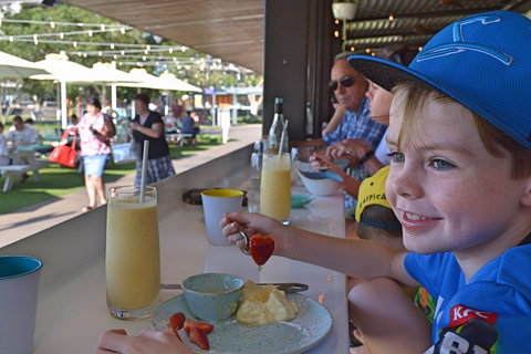 Snapper Rocks Bar & Kitchen - ACT Tourism 2