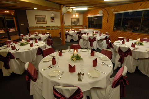 Barossa Motor Lodge Baccus Restaurant - ACT Tourism 1