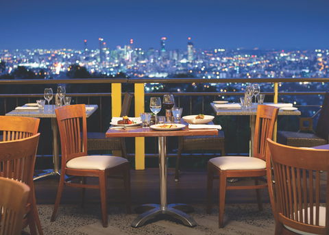 Summit Restaurant And Bar - ACT Tourism 0