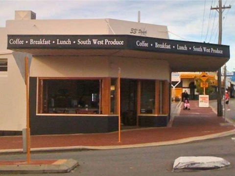 33 Degrees South - ACT Tourism 0