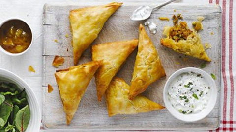 Ozi Desi - ACT Tourism 0