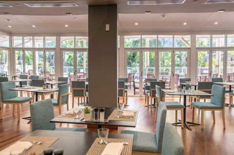 Poolside Restaurant And Bar - ACT Tourism 2