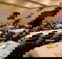 Schnitz And Giggles - Club Heathcote Restaurant - ACT Tourism