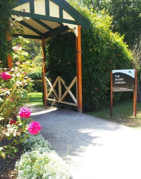 Bluebush Cafe - ACT Tourism 14