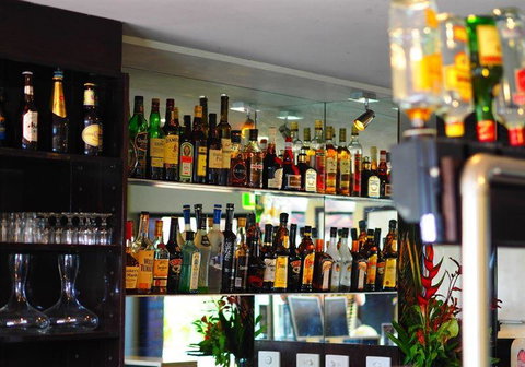 Busbys Restaurant & Bar - ACT Tourism 8
