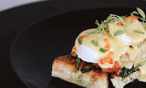 Thyme At The Lakes - ACT Tourism 10