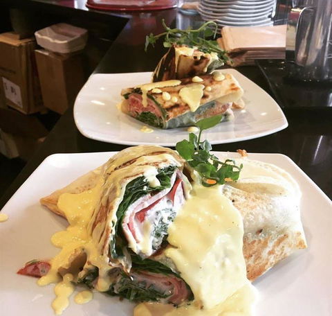 Abstract Cafe - ACT Tourism 5