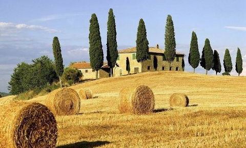 What's In The Pot? - ACT Tourism 16