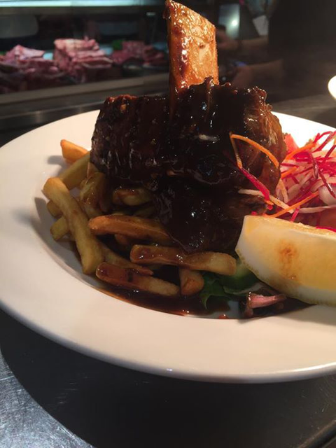 Terrigal Hotel - ACT Tourism 3