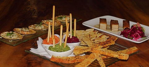 Berry Springs Tavern - ACT Tourism 0