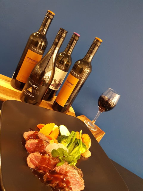 Aqua Restaurant & Bar - ACT Tourism 12