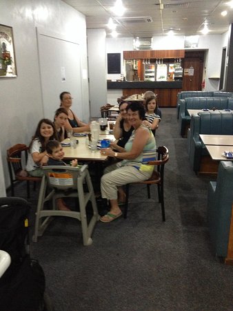 Mirrors Restaurant - ACT Tourism 0