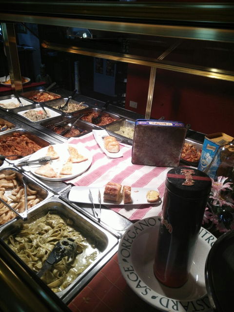 Roscoe’s Piazza - ACT Tourism 11