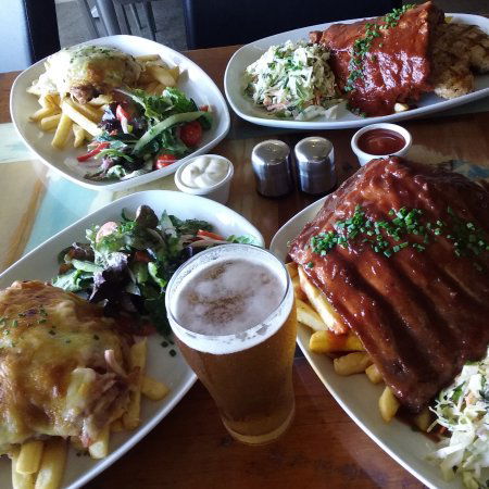 The Alex Bar & Grill - ACT Tourism 0