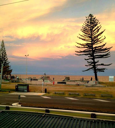 The Alex Bar & Grill - ACT Tourism 3