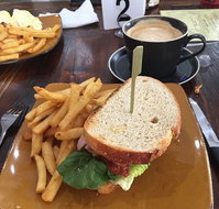 Brumby's Bakery - Parap - ACT Tourism