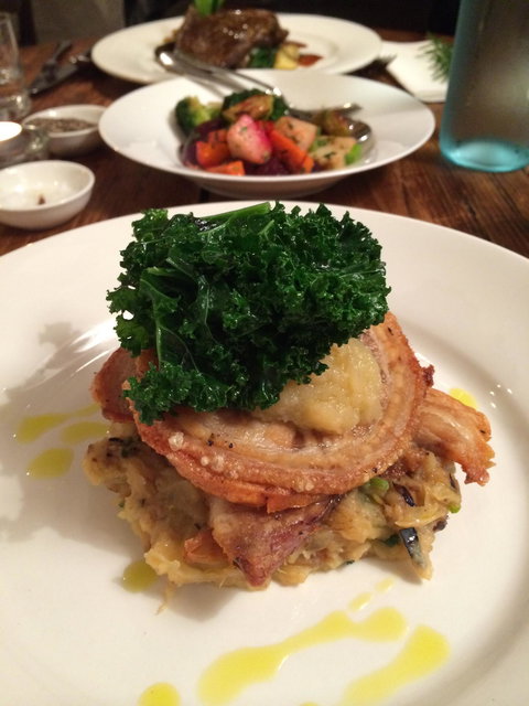 Red Feather Inn - ACT Tourism 9