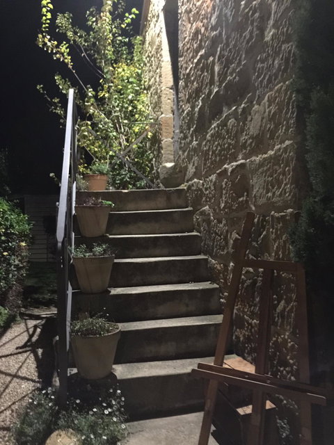 Red Feather Inn - ACT Tourism 1