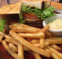Salvatores Cafe - ACT Tourism