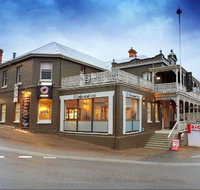 Deloraine Hotel Restaurant - ACT Tourism