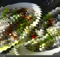 Dodges Hotel  Bistro - ACT Tourism