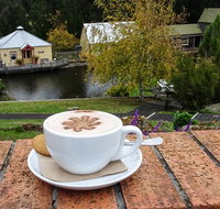 Fishlips Cafe  Accommodation
