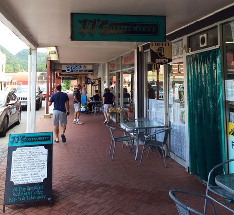 J J's Coffee Lounge - ACT Tourism 0