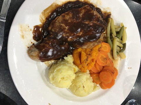 Lords Hotel Bistro - ACT Tourism 0