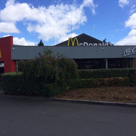 Mcdonald's Family Restaurants - ACT Tourism 0