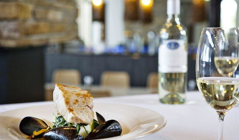 Other Side Of The Moon Restaurant - ACT Tourism 1