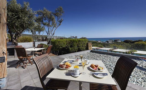 Other Side Of The Moon Restaurant - ACT Tourism 24