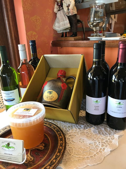 Alicia Estate Winery & Restaurant - ACT Tourism 6