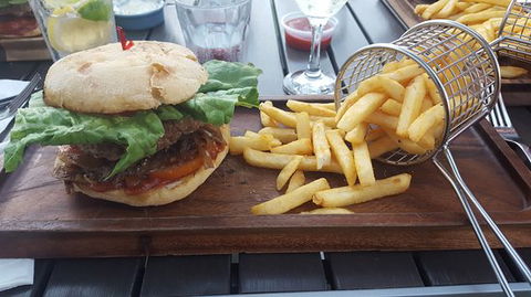 Bill's Bar - ACT Tourism 0