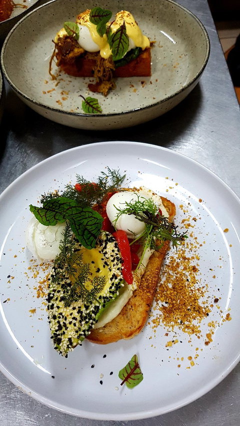 Cornerside Cafe - ACT Tourism 6