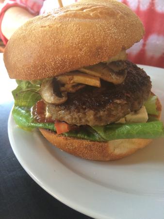 Jules Shoppe - ACT Tourism 0