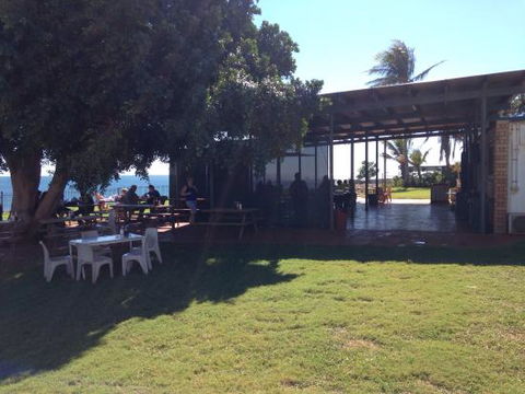 Port Walcott Yacht Club - ACT Tourism 0