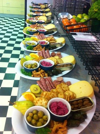 Pepper Tree Cafe - ACT Tourism 0