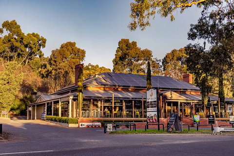 The Duck Inn - ACT Tourism 0