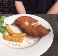 Paradise Hotel Bistro - ACT Tourism