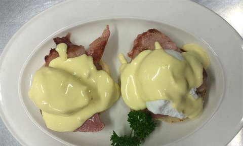 Coolum Seafoods - ACT Tourism 4