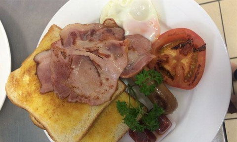 Coolum Seafoods - ACT Tourism 5