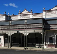 Warwick Hotel - ACT Tourism