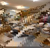 French  Gorgeous - ACT Tourism