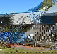 The Overflow Estate 1895 Cellar Door - ACT Tourism