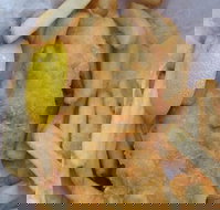 Gilld n Guttd Seafood Place - ACT Tourism