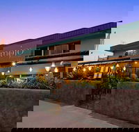Mojo's Bar  Grill - ACT Tourism