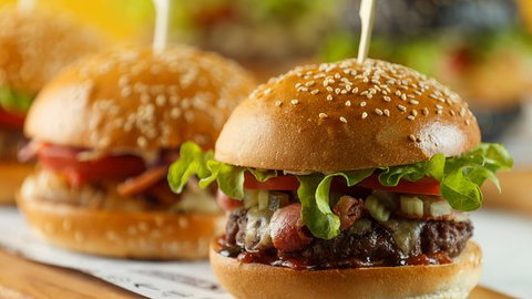 L'Burger - ACT Tourism 0