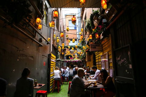 Chuckle Park Bar - ACT Tourism 5