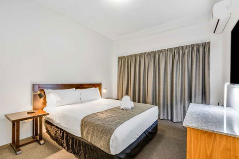 Rockhampton Riverside Central Hotel - ACT Tourism 3