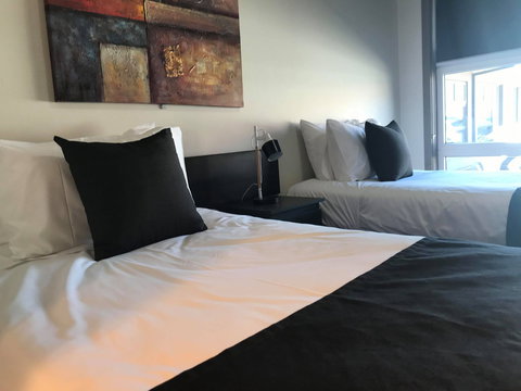 Guiding Star Hotel - ACT Tourism 6